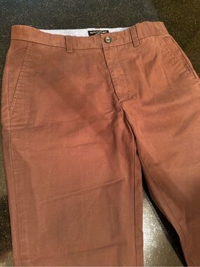 Banana Republic Men’s Rust Brown Chino Pants